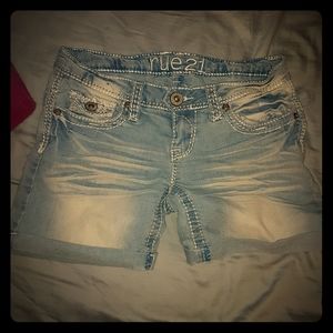 Rue 21 rolled up shorts